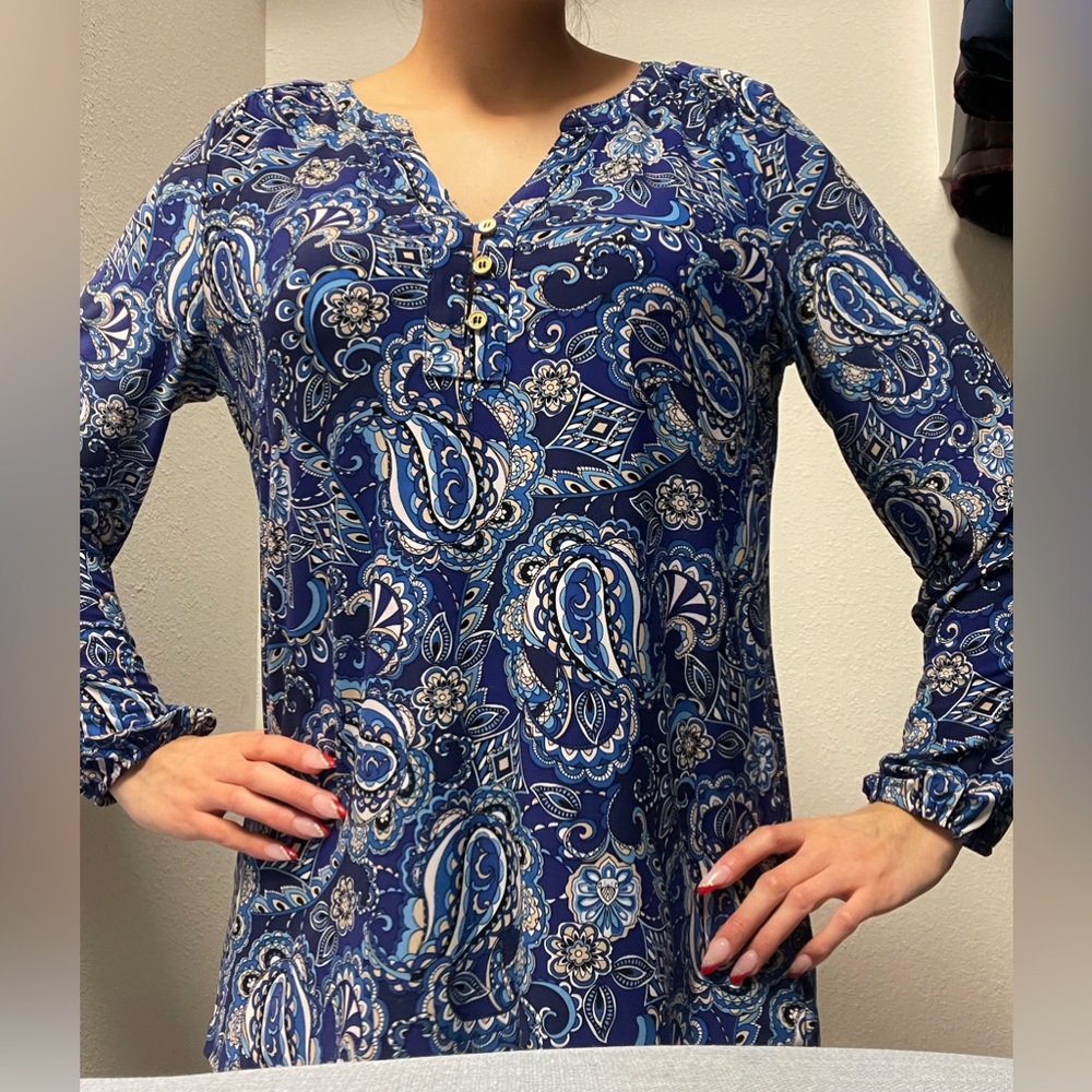 Blue blouse